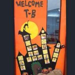 c2238748d445c2687d301a132bac9323–halloween-classroom-door-halloween-haunted-houses